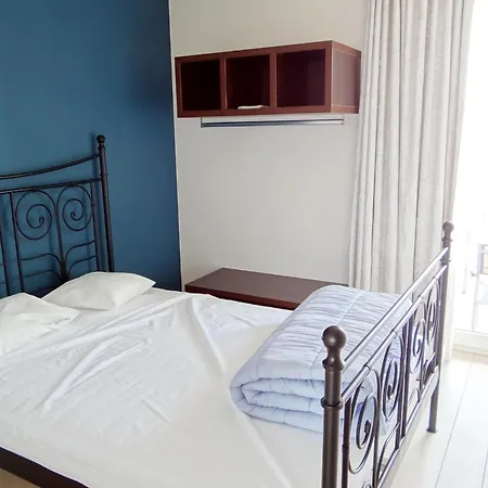 In With Terrace, Cleaning Included * Nieuwpoort